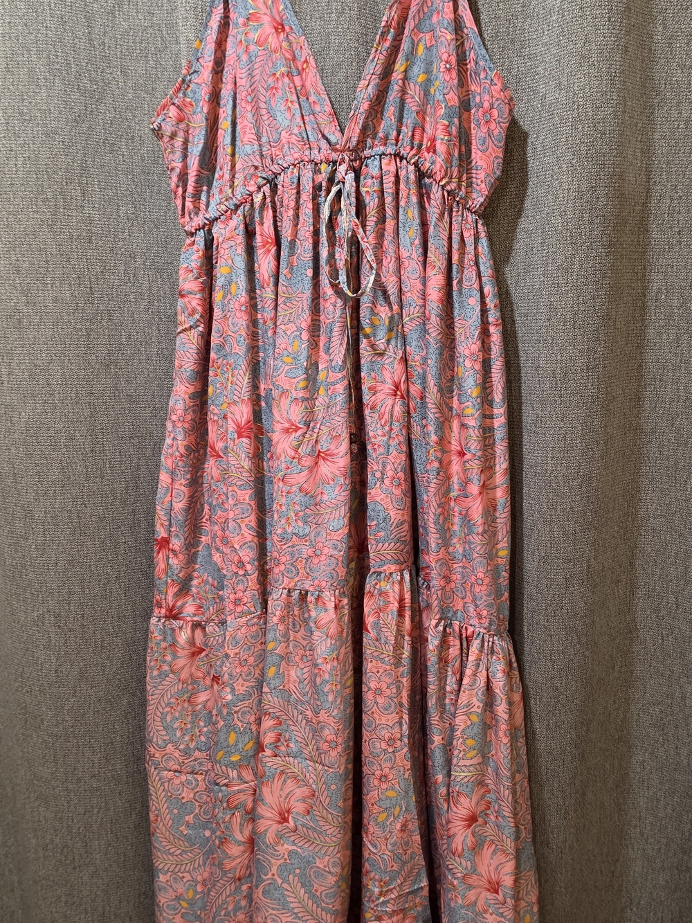 Sleeveless Pink Floral Maxi Dress with Drawstring Waist